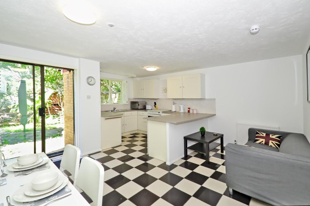 Harlinger Lodge Annexe London Eksteriør bilde